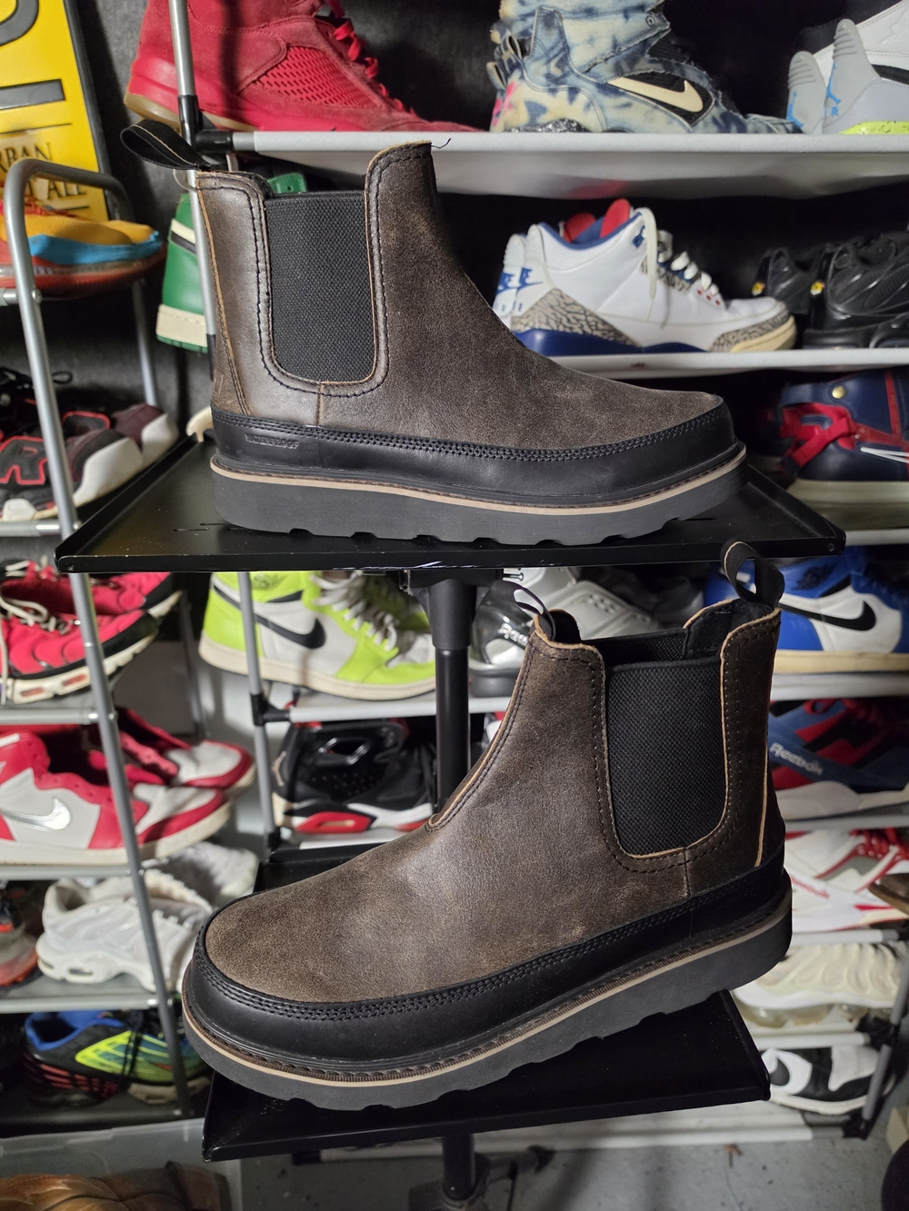 🔥 Sorel Men Size 11 Brown and Black Chelsea Work Boots Waterproof